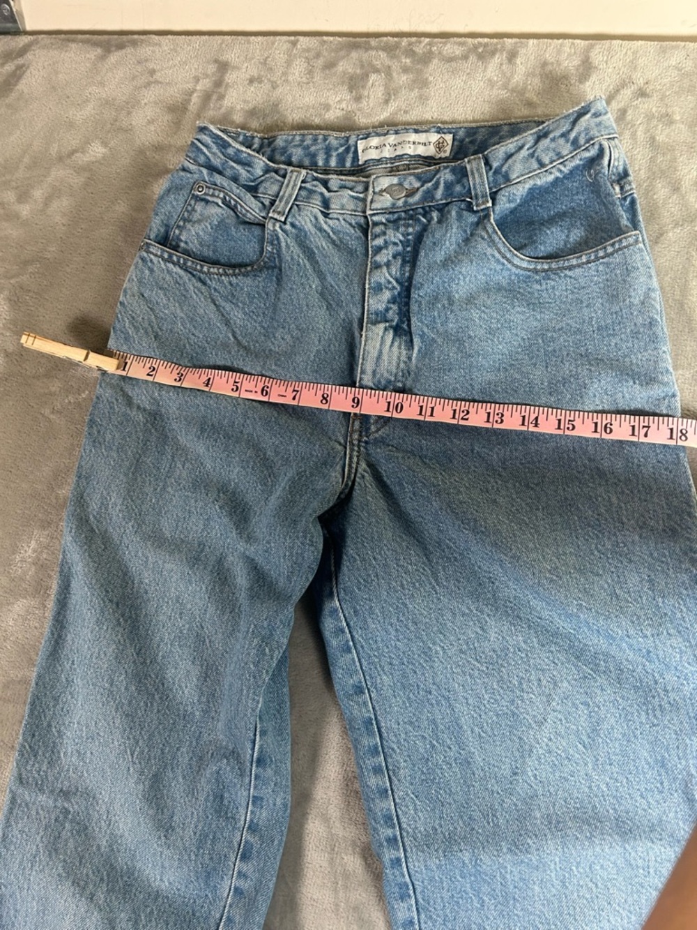 Gloria Vanderbilt High-Rise straight leg Blue Denim Jeans - Picture 13 of 14